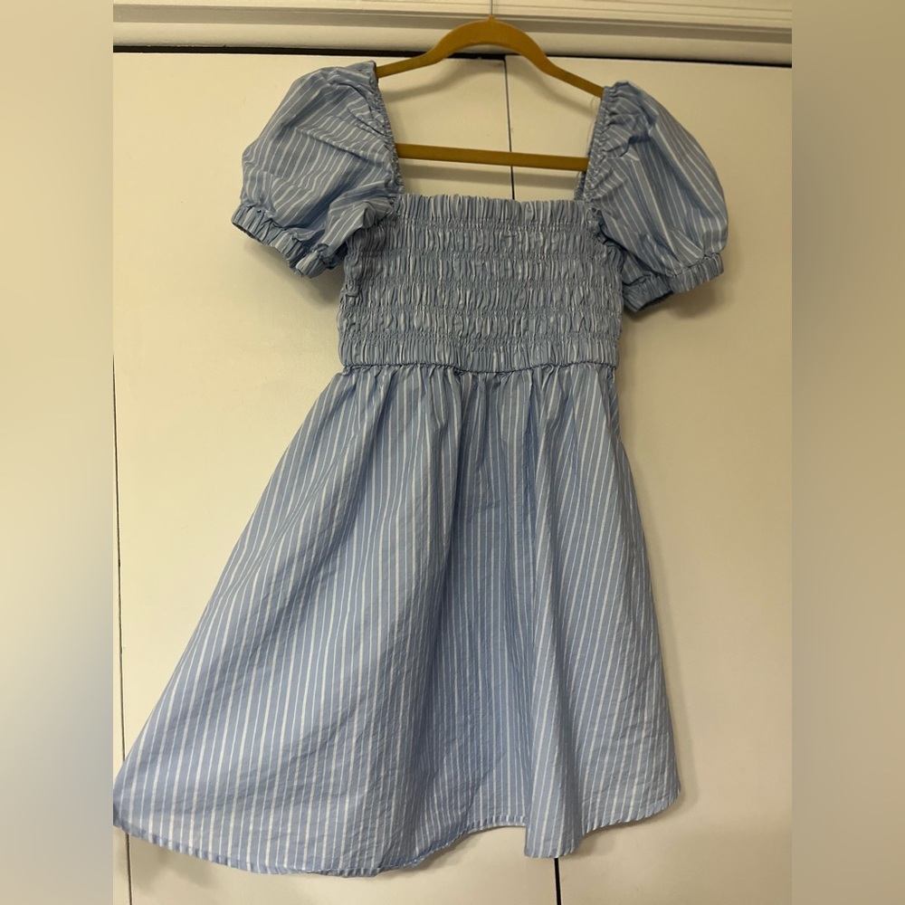 Celebrity Pink Blue and White Smocked Sundress with Puff Sleeves - Picture 2 of 4